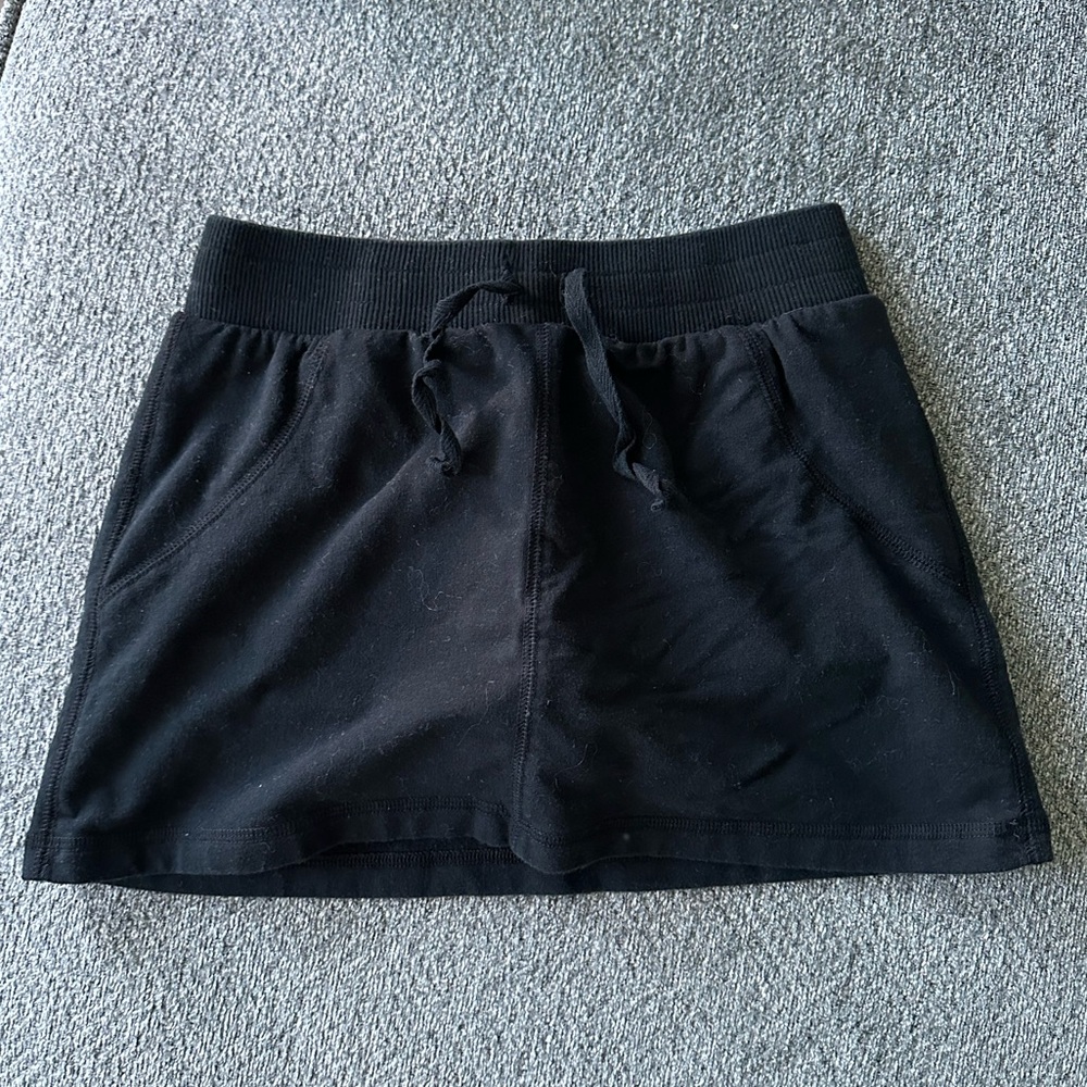 Girls black Skort